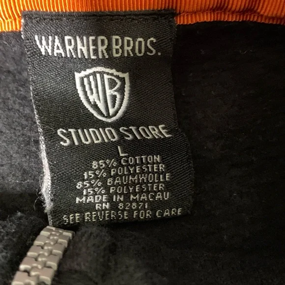 Vintage 1996 warner bros studio store acme wile e coyote sweater Sweaters